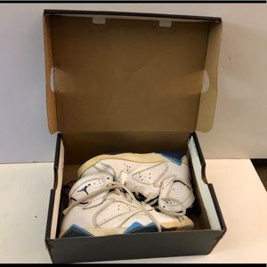 Michael Jordan & Retro BP Size 1 Toddler Sneakers White-Blue Preowned